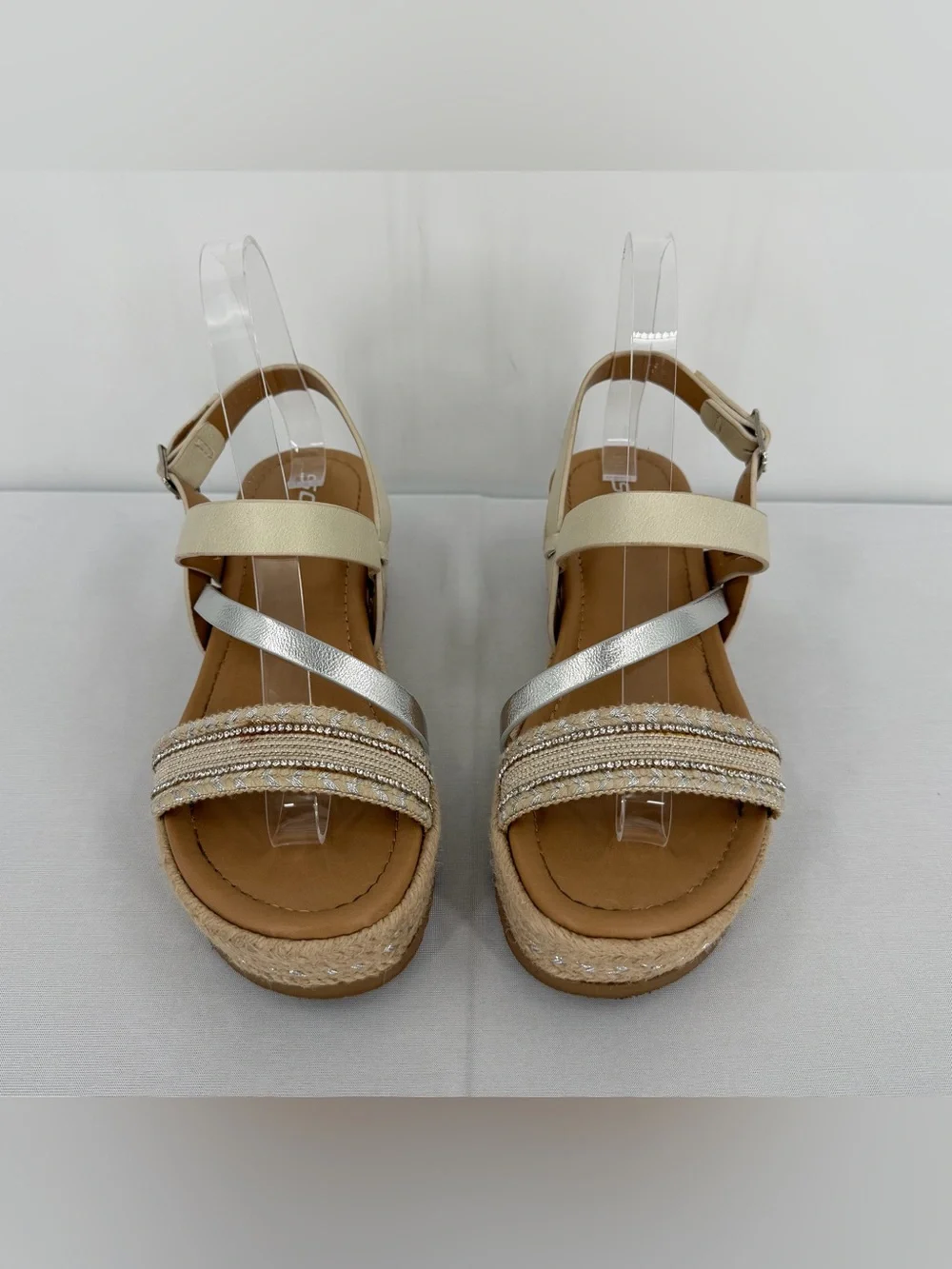 Neutral Espadrille flatform platform sandals rhinestone 7.5 resort vacation
